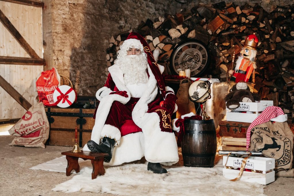 Gauthier Aubenton | Père Noël en Ardenne | Une ambiance féérique