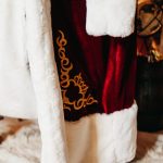 Gauthier Aubenton | Père Noël en Ardenne | Détail costume bas